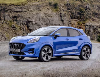 Ford Puma ST-Line X [UK-spec] '2024–pr.