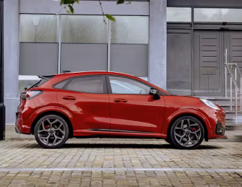 Ford Puma ST [UK-spec] '2024–pr.