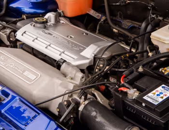Bajo el capó Ford Racing Puma [UK-spec] '11.1999–12.2000