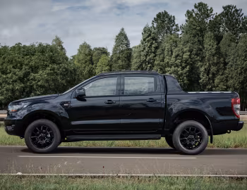 2022–23 Ford Ranger Black Double Cab [Brazil] '2021–23