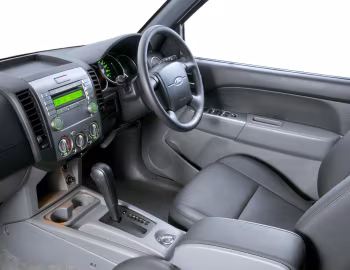 Interior Ford Ranger Double Cab [South Africa] '2007–09