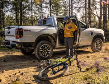 2024–pr. Ford Ranger Lariat Crew Cab FX4 Off-Road Package [North America] '2023–pr.