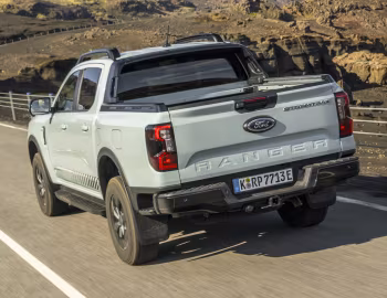 Ford Ranger Stormtrak PHEV [EU-spec] '2025–pr.