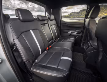 Interior Ford Ranger Stormtrak PHEV [EU-spec] '2025–pr.