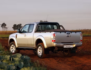Ford Ranger SuperCab [South Africa] '2010–11