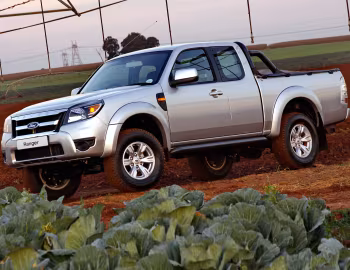 Ford Ranger SuperCab [South Africa] '2010–11