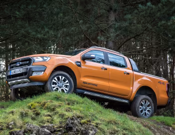 Ford Ranger Wildtrak Double Cab [UK-spec] '2015–18