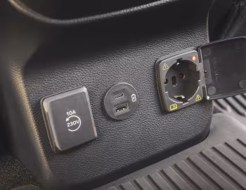 Interior Ford Ranger Wildtrak PHEV [EU-spec] '2025–pr.