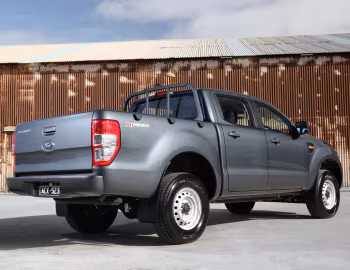 Ford Ranger XL Double Cab [Australia] '2015–18
