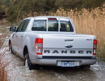 Ford Ranger XLS Double Cab [Australia] '2018–23