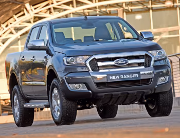 Ford Ranger XLT Double Cab [South Africa] '2015–18