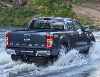 Ford Ranger XLT Double Cab [South Africa] '2015–18