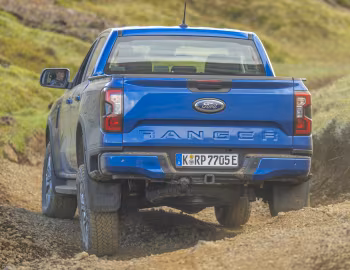 Ford Ranger XLT PHEV [EU-spec] '2025–pr.
