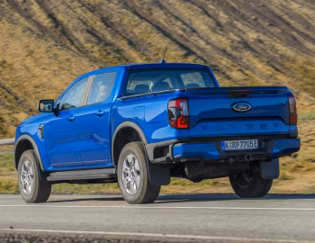 Ford Ranger XLT PHEV [EU-spec] '2025–pr.