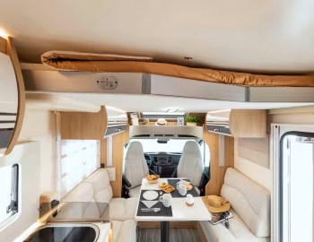 Intérieur 2022–pr. Roller Team Zefiro 266 TL Advance '2021–pr.