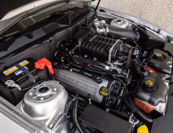 Bajo el capó 2011 Roush 5XR '2011