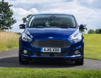 Ford S-MAX [UK-spec] '2015–19