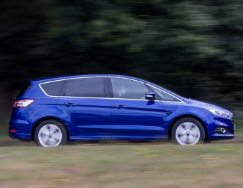 Ford S-MAX [UK-spec] '2015–19