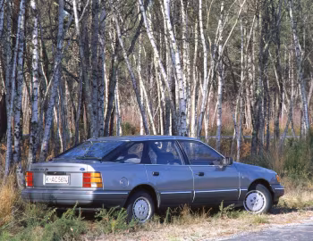 Ford Scorpio Ghia 2.0i '1985–89