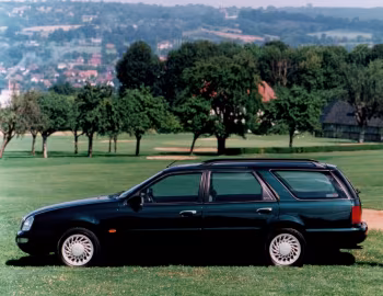 Ford Scorpio Ghia Estate [UK-spec] '01.1995–11.1997