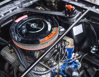 Bajo el capó 1966 Shelby GT350H (6S715)