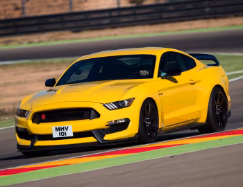 2016–19 Ford Mustang Shelby GT350R '2015–19