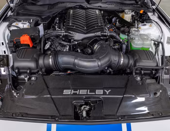 Bajo el capó 2026 Shelby Super Snake-R '2025–pr.
