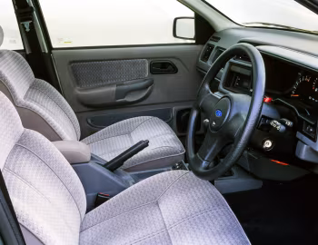 Interior Ford Sierra 2.0i Ghia 4x4 Estate [UK-spec] '02.1990–08.1992