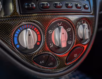 Intérieur 2002 Steeda Ford Focus ZX3 "Fireball" (DBW) '11.2004