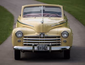 1947 Ford Super Deluxe Convertible Coupe (79A-76B)