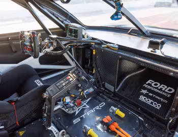 Interior Ford Super Mustang Mach-E '2025