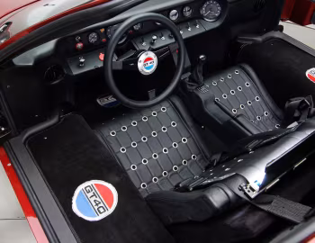 Інтэр'ер Superformance GT40 (MkII) '2006–н.ч.