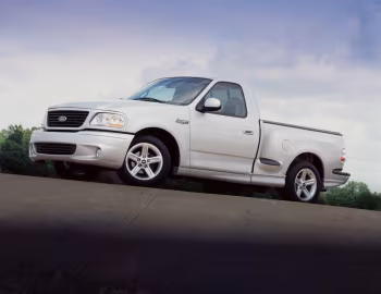 1999–2003 Ford SVT F-150 Lightning [North America]