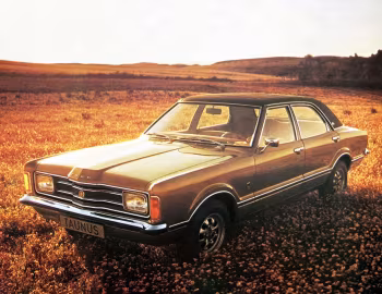 Ford Taunus GXL Sedan (TC) '09.1973–12.1974