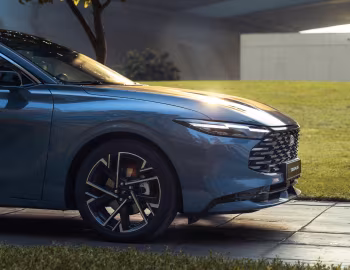 Ford Taurus Titanium Hybrid [Middle East] '2025–pr.