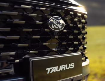 Logo Ford Taurus Titanium Hybrid [Middle East] '2025–pr.