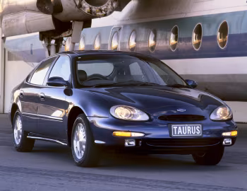 Ford Taurus [Australia] '1996–98