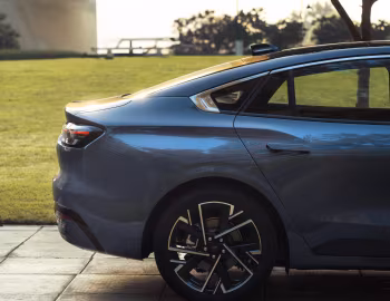Ford Taurus Titanium Hybrid [Middle East] '2025–pr.