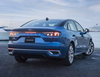 Ford Taurus Titanium [Middle East] '2022–25