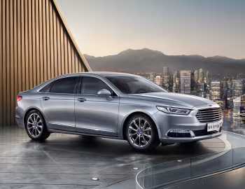 Ford Taurus [China] '2015–19