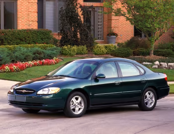 Ford Taurus SE '2000–06