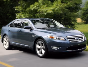 2010–12 Ford Taurus SHO [North America] '06.2009–12