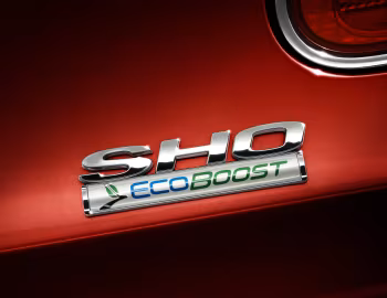 2010–12 Ford Taurus SHO [North America] '06.2009–12