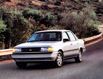 1989 Ford Tempo GLS Sedan (38 54D)