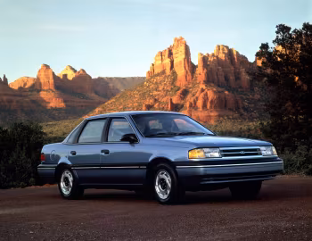 1989 Ford Tempo GL Sedan (36 54D)