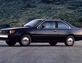 1985 Ford Tempo GL 2-door Sedan (19 66D)