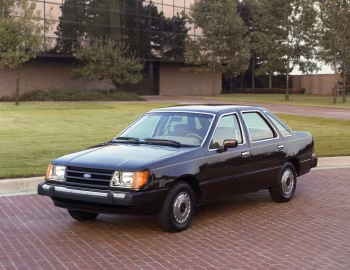 1984–85 Ford Tempo L Sedan (21-54D) '05.1983–85