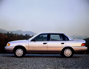 1992 Ford Tempo LX Sedan (P37)