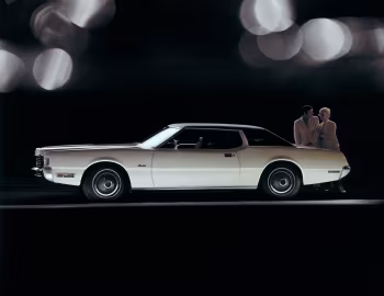 1972 Ford Thunderbird with Vinyl Roof option (65K)