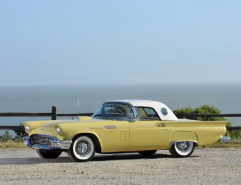 1957 Ford Thunderbird